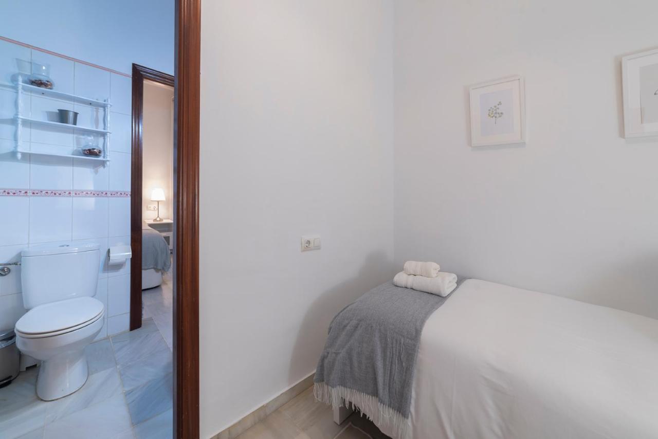 Alohamundi Torres Apartment Seville Ngoại thất bức ảnh