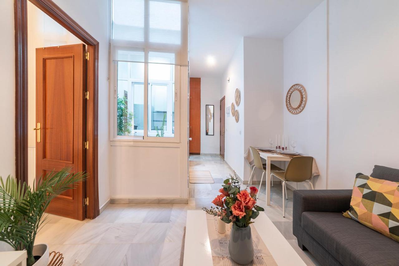 Alohamundi Torres Apartment Seville Ngoại thất bức ảnh